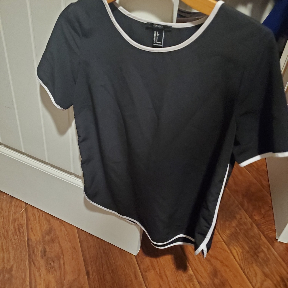 Black shirt